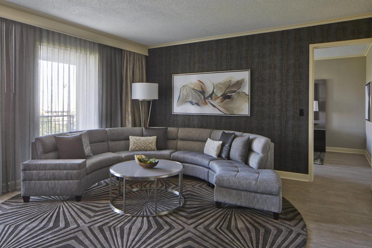 ดัลลัส/พลาโน แมริออท แอท เลกาซี ทาวน์เซ็นเตอร์ Hotel ภายนอก รูปภาพ