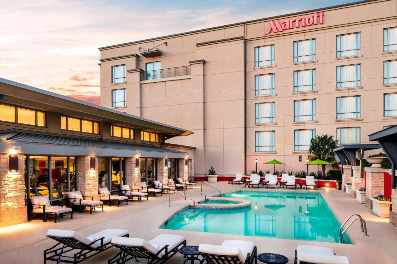 ดัลลัส/พลาโน แมริออท แอท เลกาซี ทาวน์เซ็นเตอร์ Hotel ภายนอก รูปภาพ